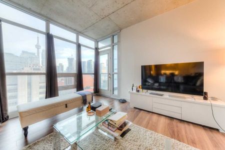 For Lease - 210 Simcoe Street Unit# 1414, Toronto, Ontario - Photo 2