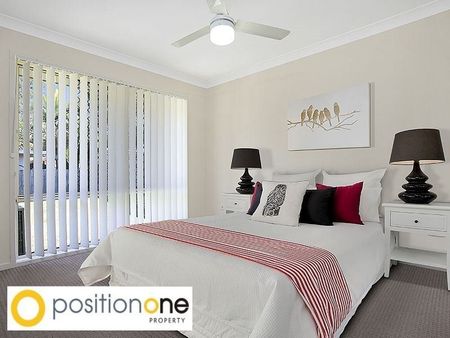 Long term tenants wanted to enjoy this ideal family home in Cul-De-Sac! - Photo 4