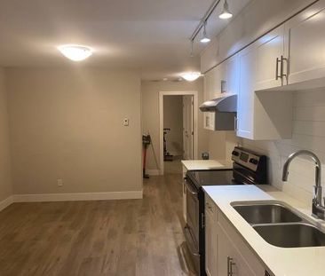 One bedroom basement suite in North Vancouver - Photo 1