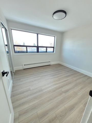 For Lease - 26 Sterne Avenue Unit# 302, Brampton, Ontario - Photo 3