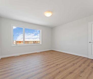 For Lease - 1213 Creekway Private, Kanata, Ontario - Photo 4