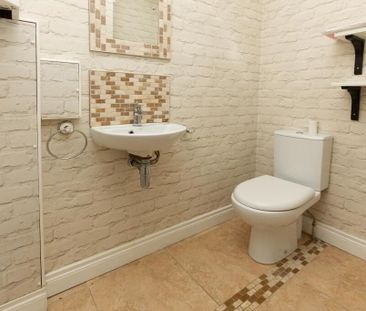 16 Shaftesbury Road, Bangor, BT20 3GD - Photo 5