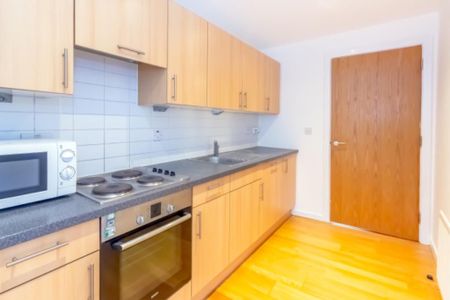 1 bedroom flat to rent - Photo 5