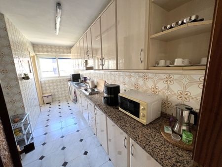 Apartamento en Benidorm, Playa Levante-Centro, alquiler - Photo 5