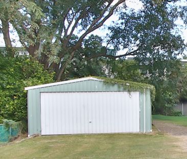 22b Moffatt Street, Ipswich QLD 4305 - House For Rent | Domain - Photo 5