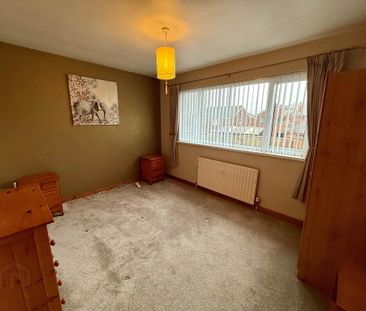 72 Queens Avenue, Glengormley, Newtownabbey, BT36 5HX - Photo 5