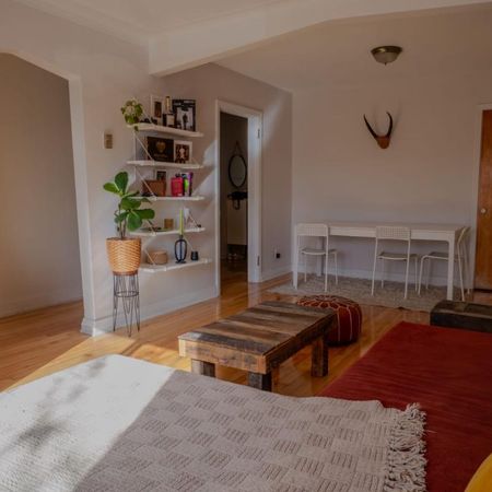 ❁Grand 5½ lumineux meublé — 2 chambres + bureau fermé — à 2 min du métro Fabre (Villeray)❁ - Photo 4