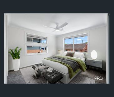 Kingswood Convenience with Modern Indoor/Outdoor Living - Photo 2