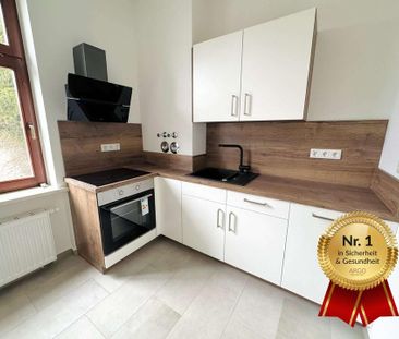 Neu! Großzügige 2-Raum-Wohnung mit neuer Einbauküche I Tageslichtba... - Photo 2