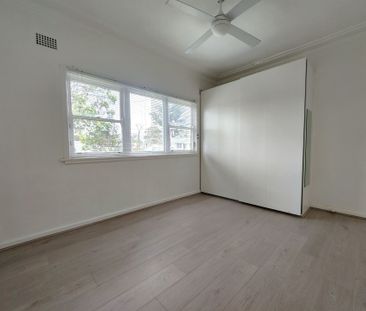 NEAT & TIDY HOME!! - Photo 2