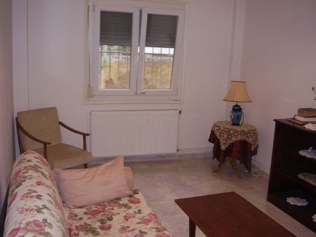 Studio/Γκαρσονιέρα για ενοικίαση Κέντρο (Χαριλάου) - Φωτογραφία 4