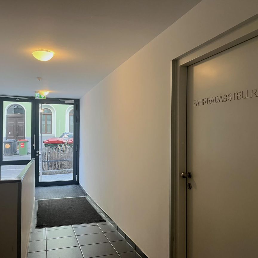 Online Terminbuchung: ab sofort 3-Zimmer Wohnung mit Loggia & Abstellraum in Top-Lage in 1070 Wien - Photo 1