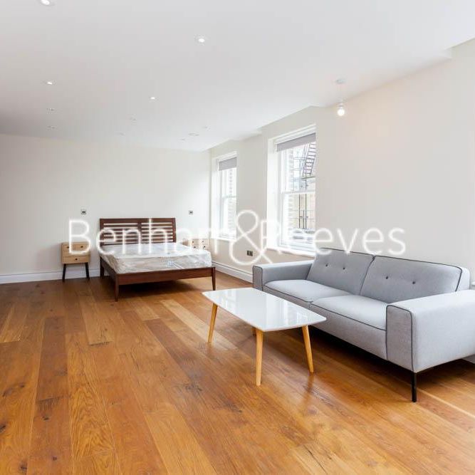 Studio to rent - Photo 1