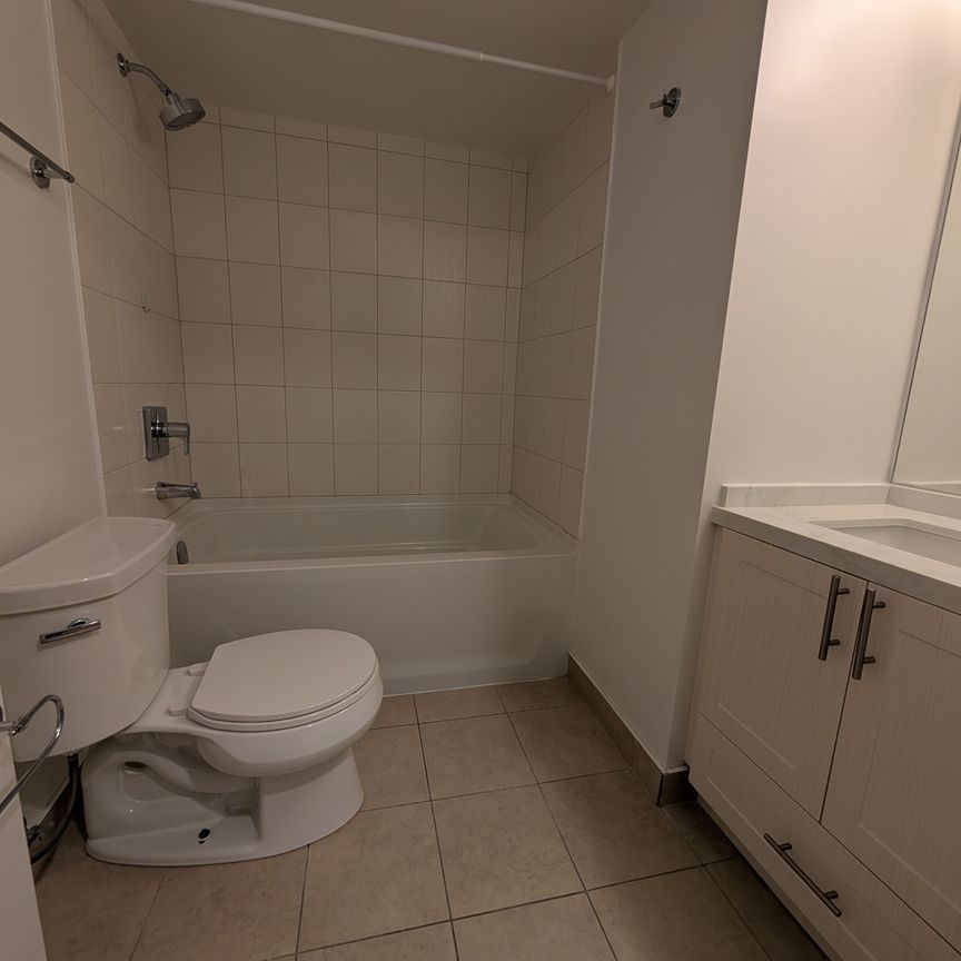 For Lease - 185 Bonis Avenue Unit# 1012, Toronto, Ontario - Photo 1