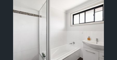 Three Bedroom Home - South Tamworth - Photo 5