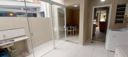 Casa em Condomínio com 2 quartos e 78m² para alugar em Marechal Rondon, Canoas. - Foto 2