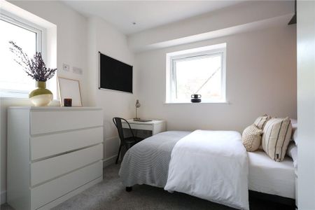 6 bedroom semi-detached house to rent - Photo 3