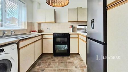 2 bedroom terraced house to rent - Photo 3