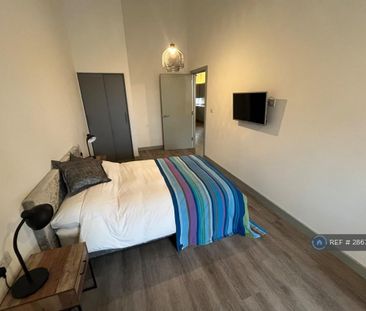 1 bedroom flat to rent - Photo 3