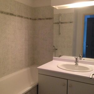 location Appartement T3 DE 55.84m² À SEILH - Photo 3