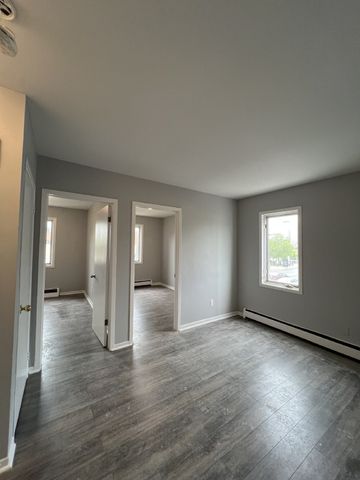 275 Durocher Street - 1 - Photo 2
