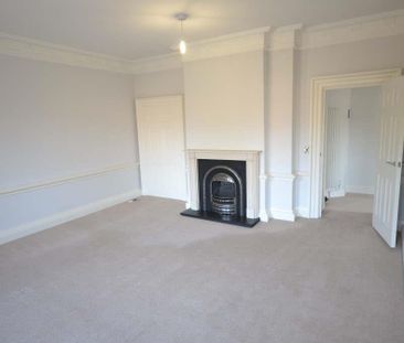 Worple Road, Epsom, Surrey, KT18 5EW - Photo 5