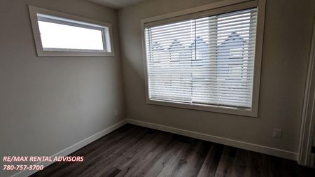 30 Evanscrest Park Northwest - Photo 5