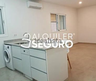 Alquiler de piso en Calle Gravina - Photo 1