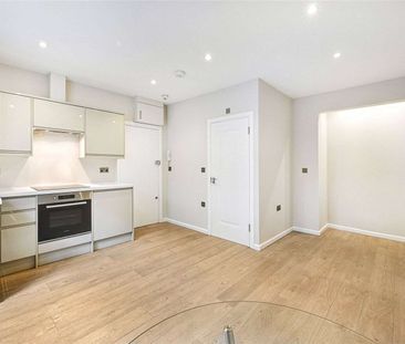 Brand newly refurbished studio apartment in the heart of Pimlico. - Photo 1