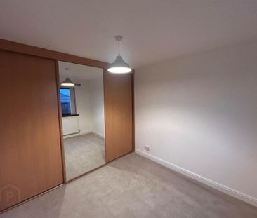 18 Victoria Court, Belfast, BT4 1RQ - Photo 6