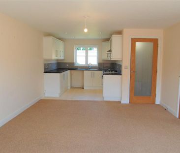 2 bedroom terraced house to rent - Photo 3