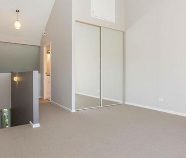 18 Bluebell St, O'Connor ACT 2602 - Townhouse For Rent | Domain - Photo 4