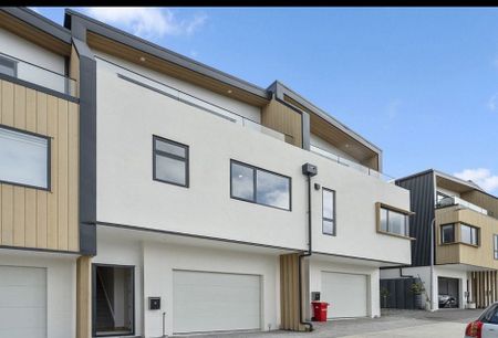 Brand-new Architect design 3-bedrooms in Brooklyn - Photo 4