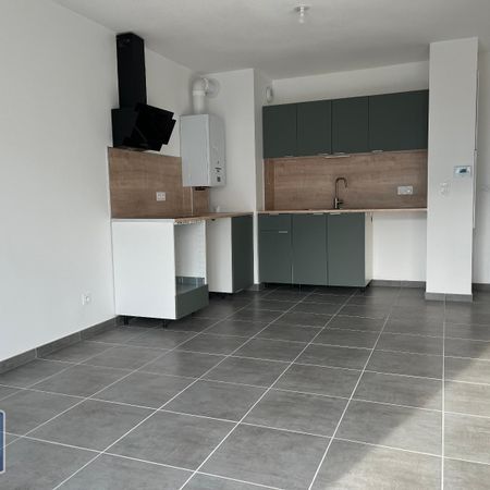 Location Appartement 2 pièces 40m² ST MARTIN D HERES 38400 - Photo 3