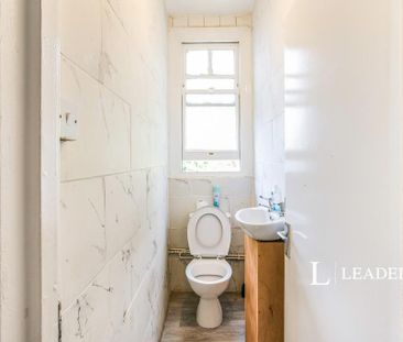 1 bedroom house to rent - Photo 2