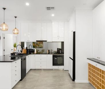 “Furnished Norwood Home, Steps from The Parade” - Photo 5