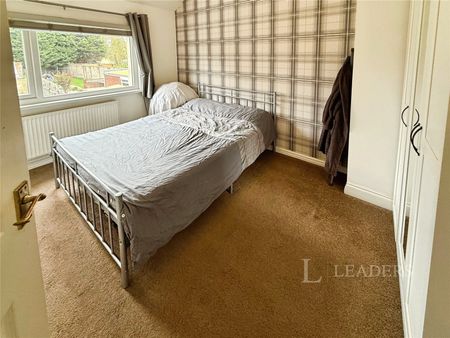 3 bedroom house to rent Thorne Road, WV13 - Photo 3