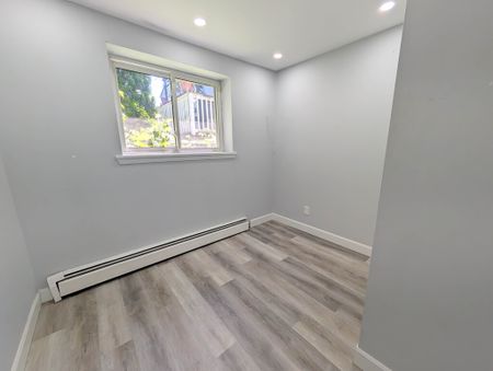 20 Mildred Ave, St. Catharines (3) - 2 Bed + Den Main Unit - Photo 5