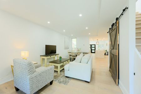 For Lease - 70 Carlaw Avenue Unit# Main & 2nd, Toronto, Ontario - Photo 2