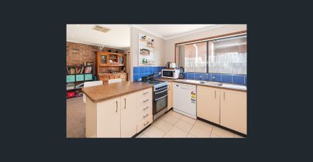 Comfortable Living - Photo 4