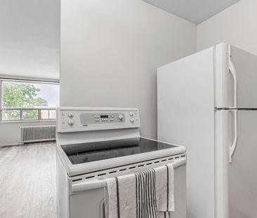 For Lease - 105 Twenty Fifth Street Unit# 20, Toronto, Ontario - Photo 2