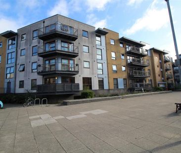 2 bedroom flat to rent - Photo 6