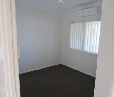 Charming Family Home in Kirwan - Photo 6