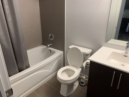 For Lease - 60 Berwick Avenue Unit# 616, Toronto, Ontario - Photo 2