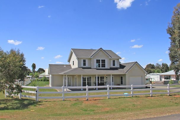 1 Moodie Street, Trentham - Photo 1