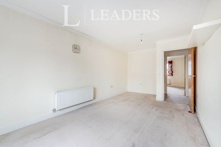 2 bedroom apartment to rent Barnes Mews, Bishopric, Horsham, RH12 - Photo 3