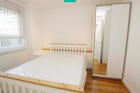 4 bedroom flat to rent - Photo 5