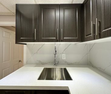 For Lease - 8 Midcroft Drive, Toronto, Ontario - Photo 1