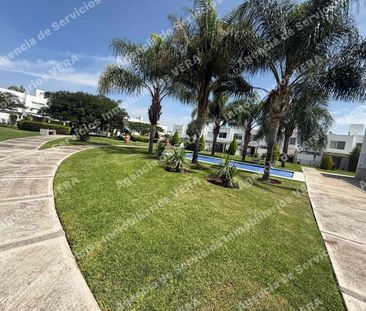 Casa en renta en Paseos del Bosque, Corregidora | 3 recámaras, terr... - Photo 3