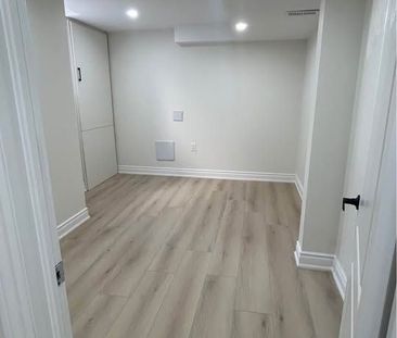 For Lease - 30 Babcock Crescent Unit# Basement, Milton, Ontario - Photo 6